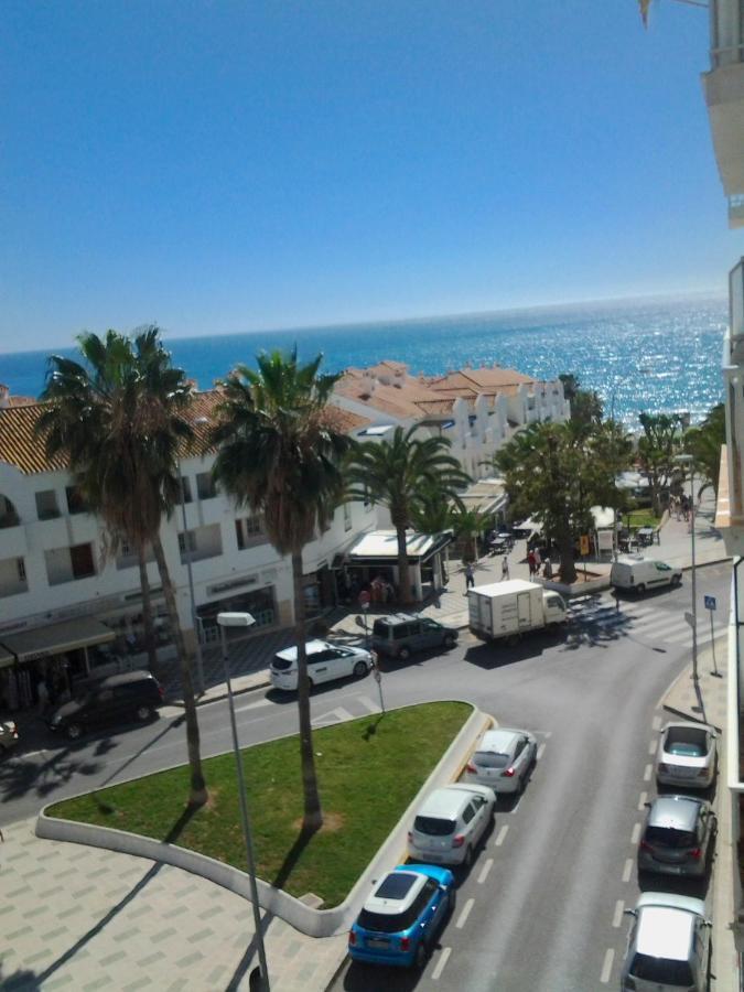 Nerja Gaviota Holidays Piscina Y Playa Exterior foto