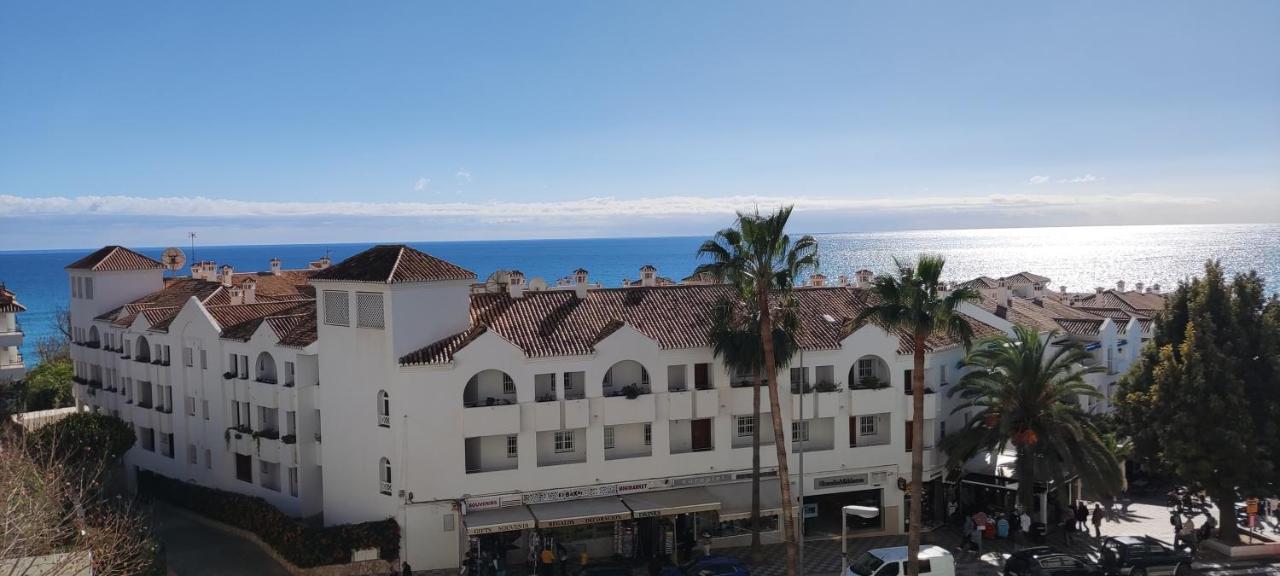 Nerja Gaviota Holidays Piscina Y Playa Exterior foto